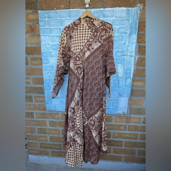 BLUE BOHEME Audrey Printed Maxi kaftan  Dress Butterfly Sleeves  brown large - Picture 9 of 13